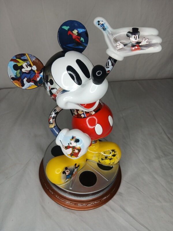 Disney Mickey Mouse Magical Moments Sculpture No A7299