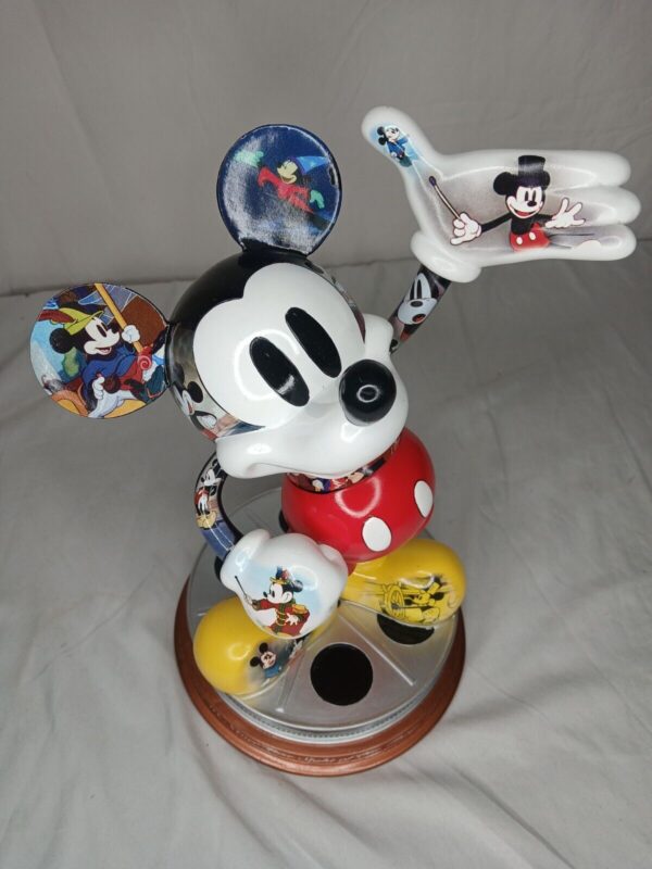 Disney Mickey Mouse Magical Moments Sculpture No A7299