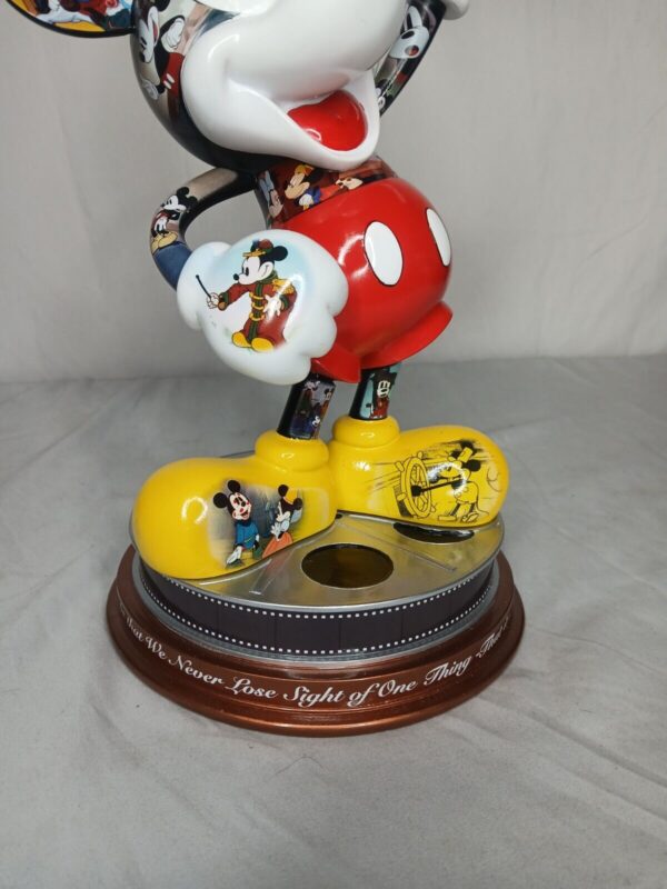 Disney Mickey Mouse Magical Moments Sculpture No A7299