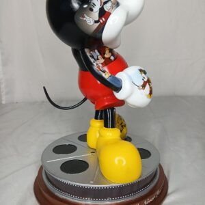 Disney Mickey Mouse Magical Moments Sculpture No A7299