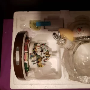 Thomas Kinkade White Christmas Snowman Motion Train Lights Bradford Crystal COA