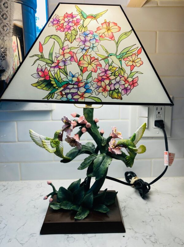 Garden Of Light Stained Glass Hummingbird Lamp