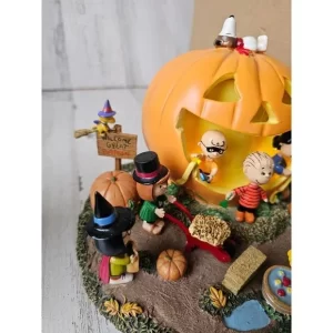 Peanuts great pumpkin carving party Halloween illuminated mast Sculpture No A0963