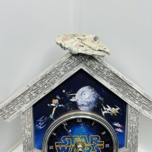 STAR WARS Sith Vs Jedi Wall Clock With Light Up Lightsabers Sculpture No A5955