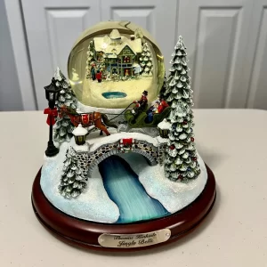 Thomas Kinkade Jingle Bells Musical Christmas Snow Globe Sculpture No A9328