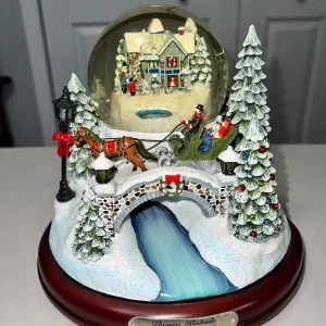 Thomas Kinkade Jingle Bells Musical Christmas Snow Globe Sculpture No A9328