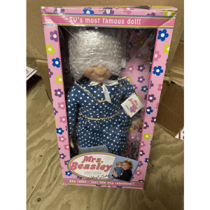 MRS. BEASLEY Doll Plush ORNAMENT Says Her 11 Iconic Phrases Ashton Drake