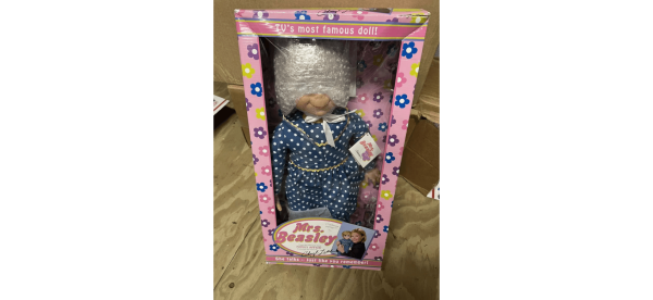 MRS. BEASLEY Doll Plush ORNAMENT Says Her 11 Iconic Phrases Ashton Drake