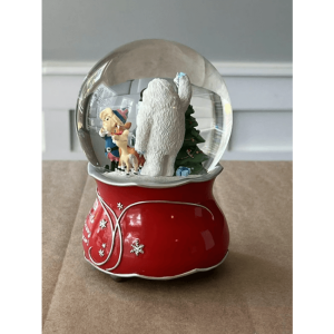 Rudolph The Red-Nosed Reindeer Musical Glitter Globe