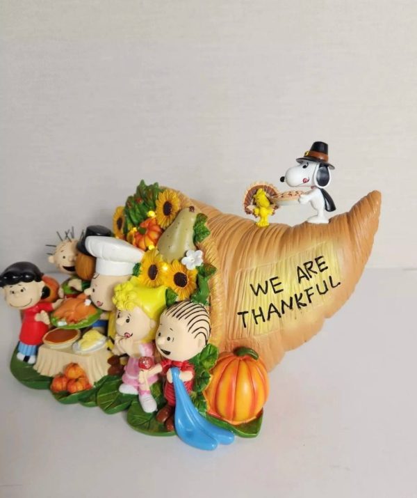 Peanuts Give Thanks Thanksgiving Lighted Cornucopia Figure