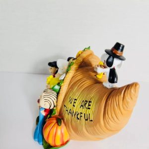 Peanuts Give Thanks Thanksgiving Lighted Cornucopia Figure