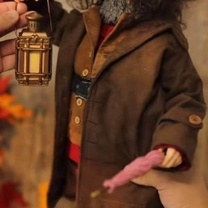 The Ashton Drake Galleries RUBEUS Hagrid Ultimate Year One Portrait Figure